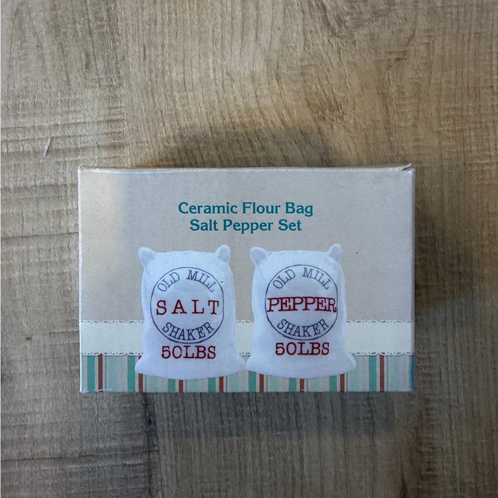 NEW Cracker Barrel Ceramic Flour Sack Salt and Pepper Shaker